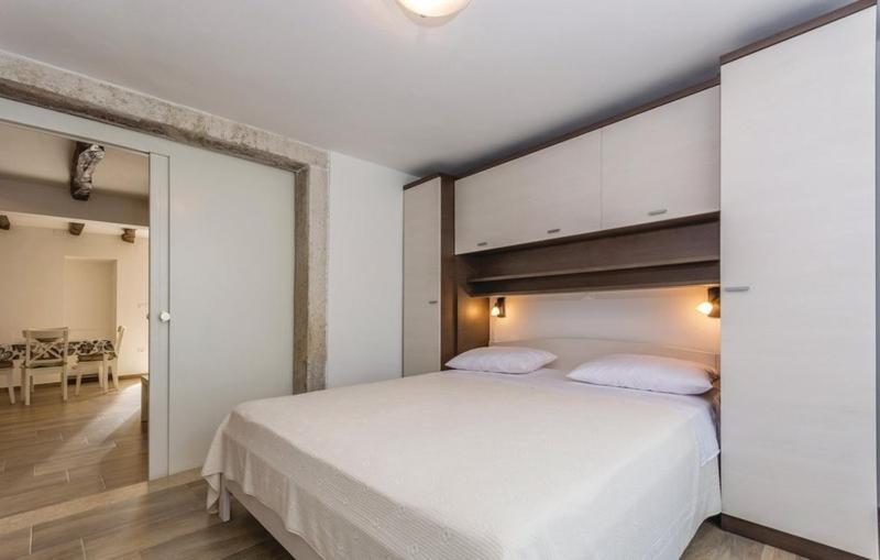 Apartment Nena- Apartman Sa Posebnim Ulazom U Prizemlju, Terasom I Zelenom Okucnicom Rakotule المظهر الخارجي الصورة
